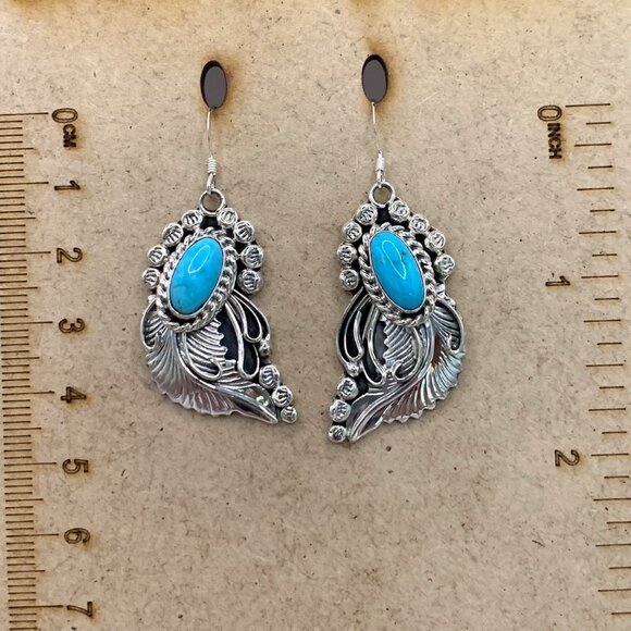 Navajo Sterling Silver 925 Turquoise Leaf or Feather Earrings A Martinez L804 - Picture 5 of 5